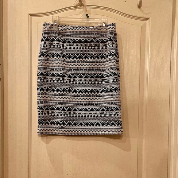 RD Style Skirt, Size XS, Excellent Condition! - Picture 3 of 6